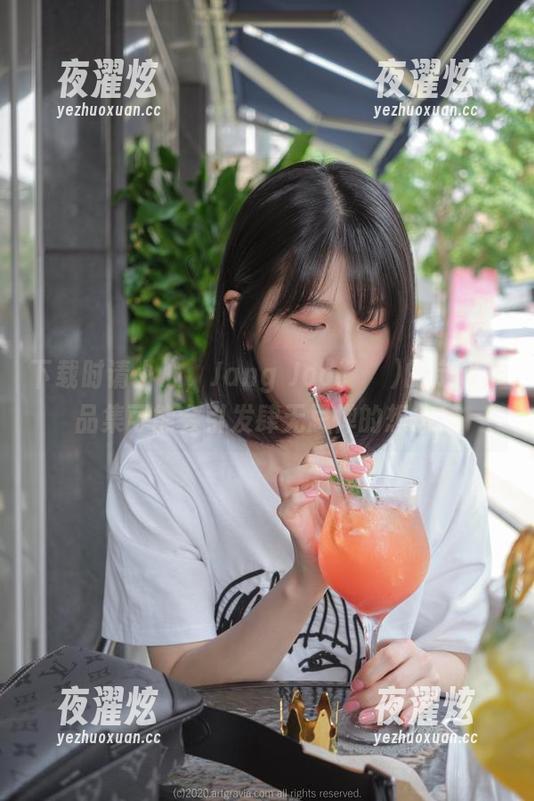 下载时请小心，Jang Joo(장주)的定阅作品集可能会引发肆无忌惮的想象！